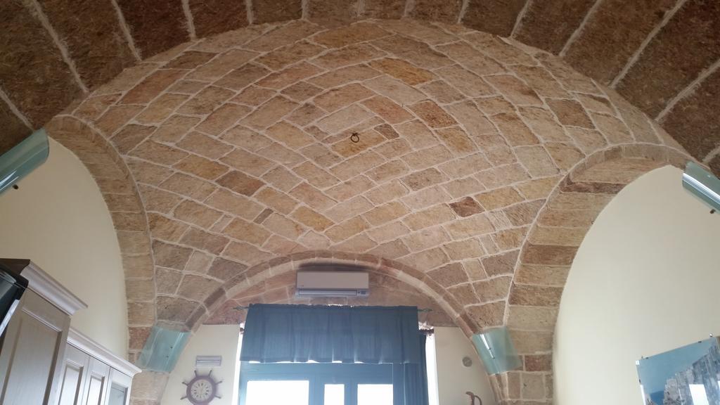 Mulberry House Apartment Polignano a Mare Room photo
